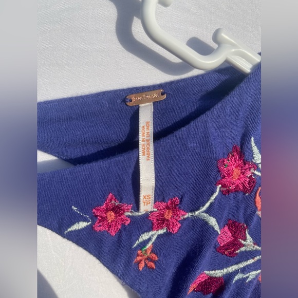 13. Free People Lita Embroidered Top | Size XS - Picture 15 of 16